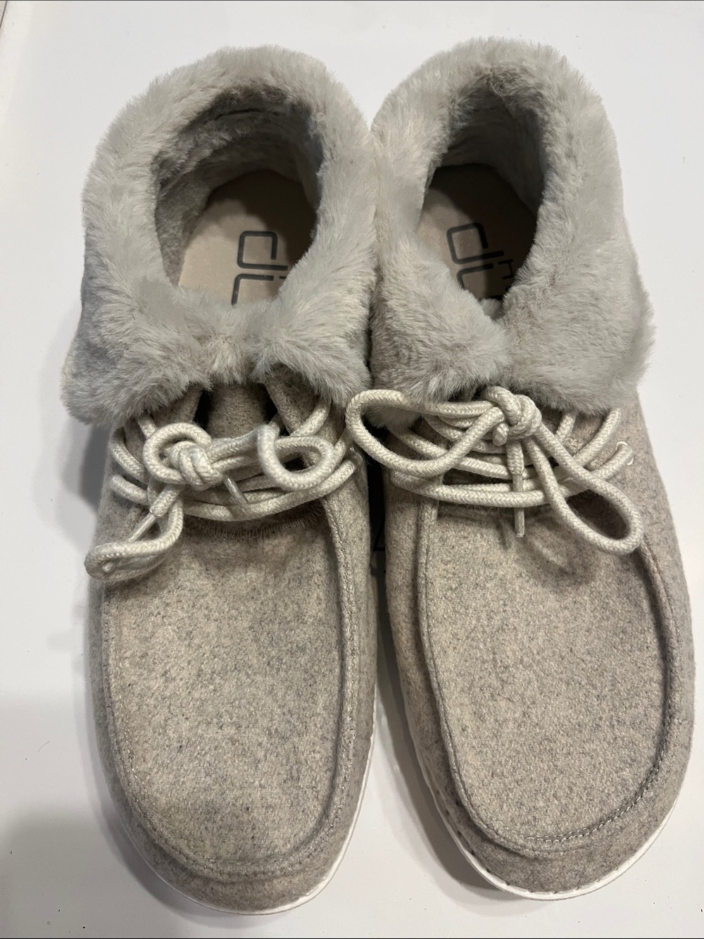 Hey Dude Women's Slip-On Faux Fur Lined Slippers in Light Gray